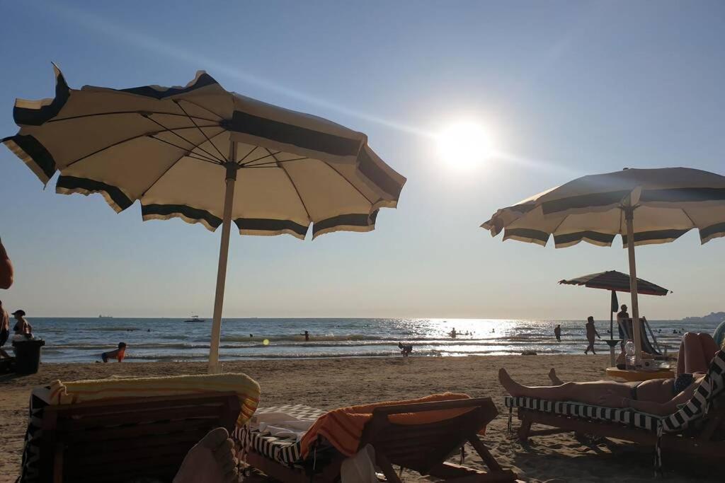 Modern Sea View Apartment For A Perfect Holiday Durres Exterior photo