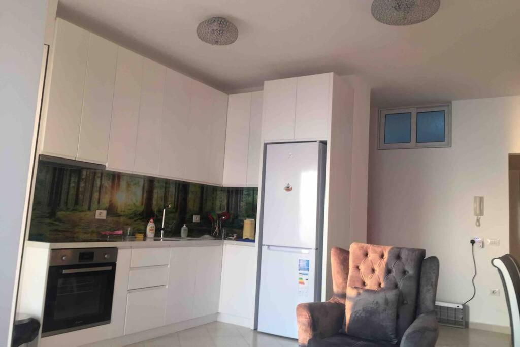 Modern Sea View Apartment For A Perfect Holiday Durres Exterior photo
